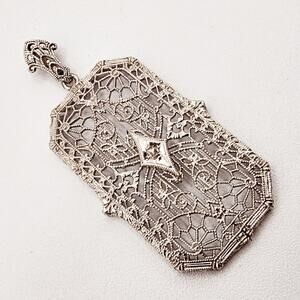 Esemco 10K White Gold Filigree Diamond Pendant Early Art Deco Transitional